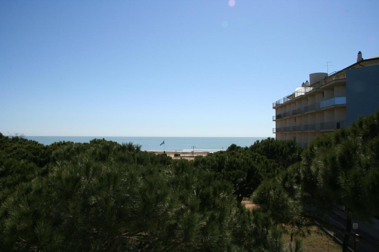 Appartamenti Aquamarina Lido di Jesolo Kültér fotó