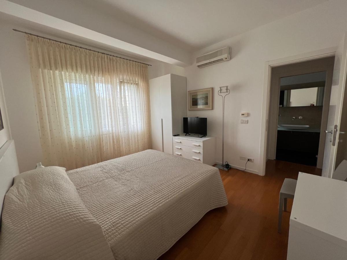 Appartamenti Aquamarina Lido di Jesolo Kültér fotó