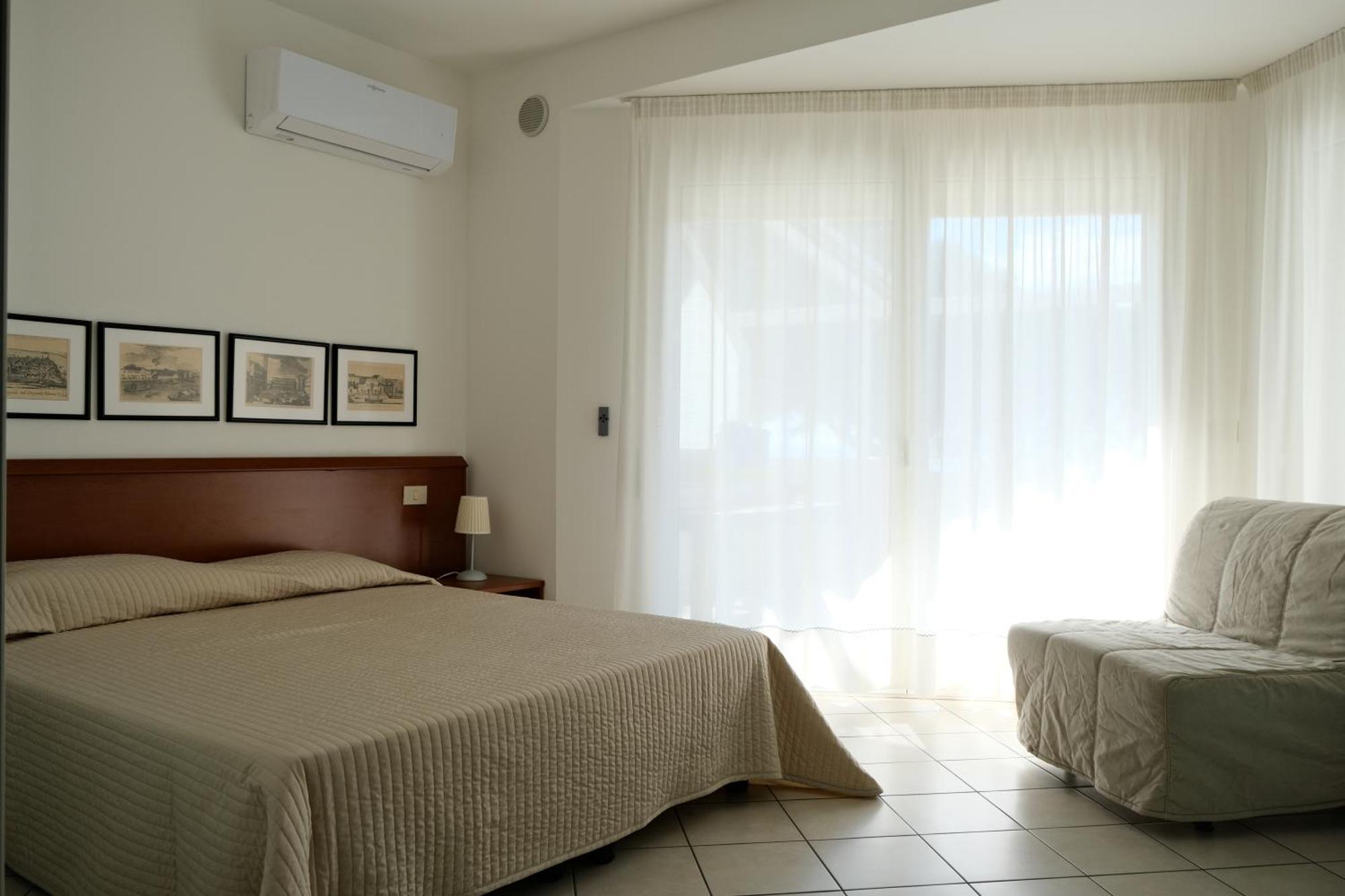 Appartamenti Aquamarina Lido di Jesolo Kültér fotó