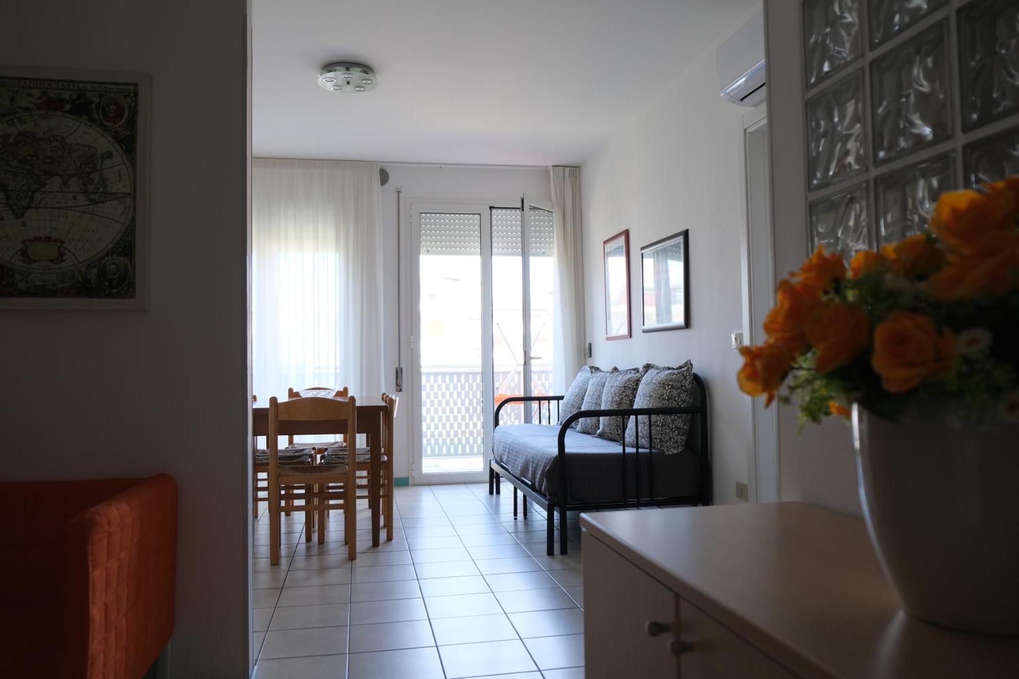 Appartamenti Aquamarina Lido di Jesolo Kültér fotó
