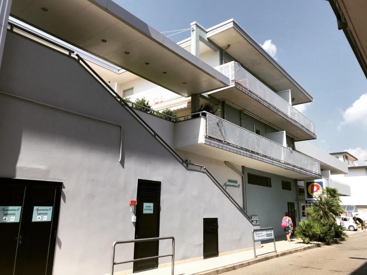 Appartamenti Aquamarina Lido di Jesolo Kültér fotó